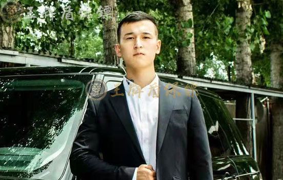 王牌盾护航：旅游博主的西藏探险之旅