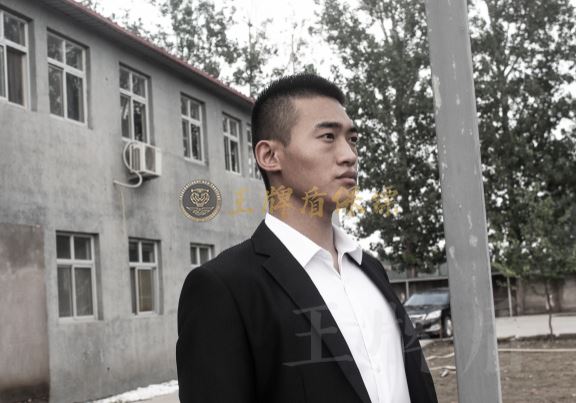 网红博主马尼拉之旅雇佣王牌盾保镖全程护航，安全完成高危地区拍摄任务